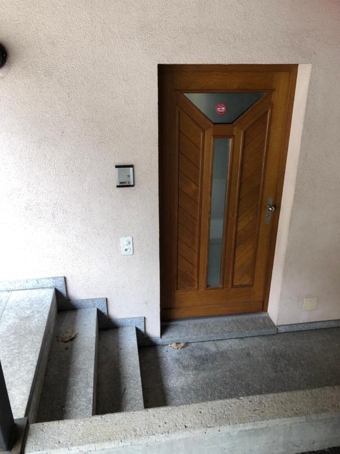 Gemuetliche Ferienwohnung Mit Garten Б'яска Екстер'єр фото